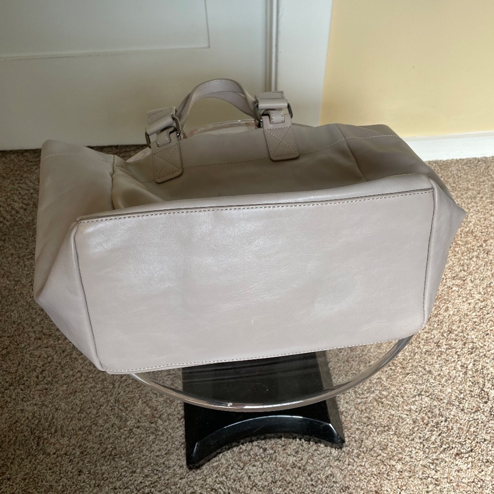 NWT Botkier light grey leather Bedford Tote - Picture 6 of 9